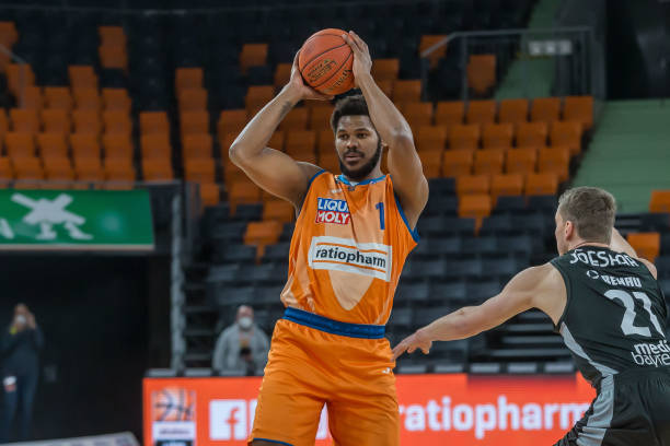 不仅让球迷 不仅让球迷